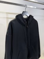 Balenciaga - Figura 7